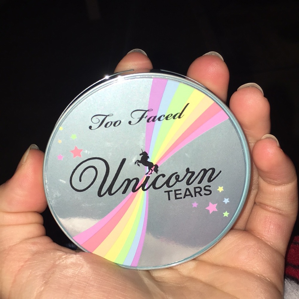 TOO FACED Unicorn Tears Bronzer